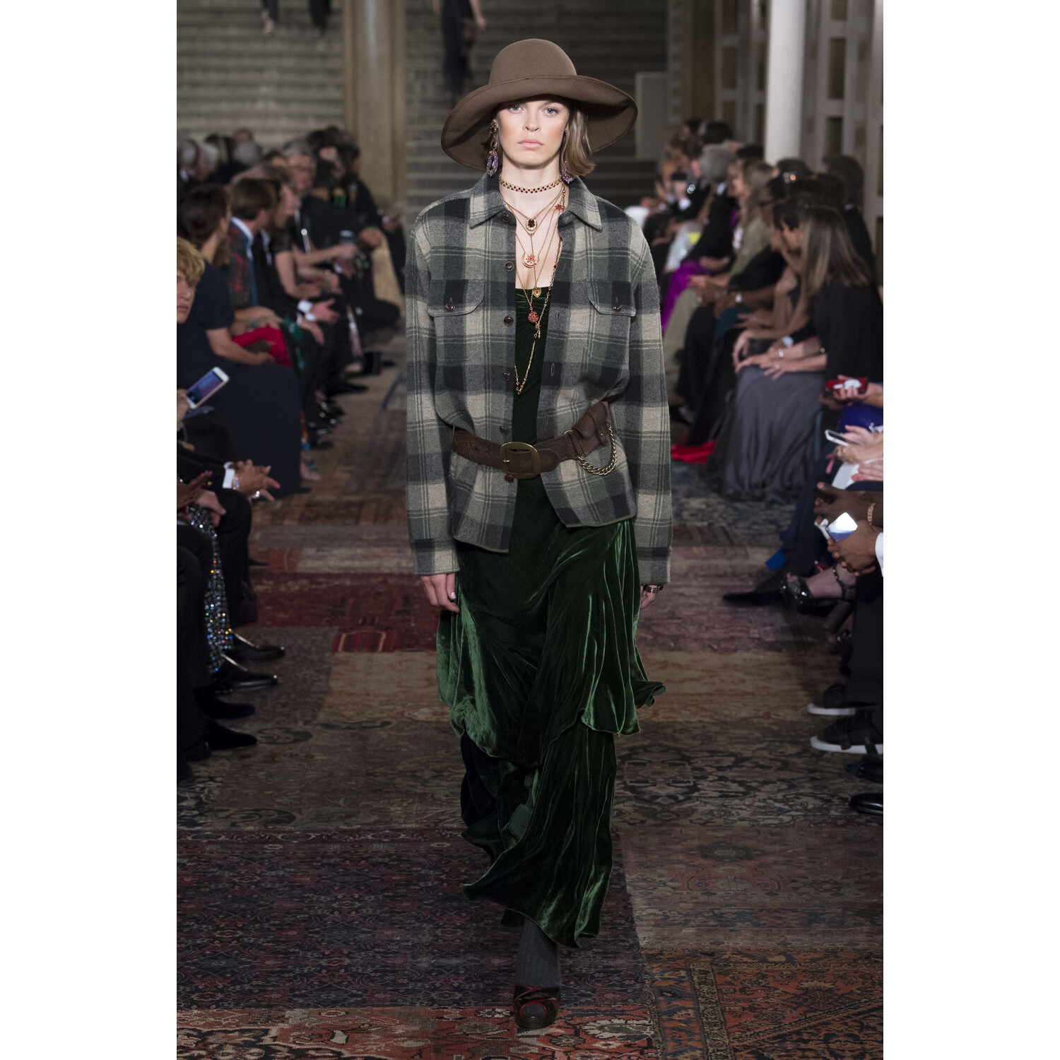 Фото Ralph Lauren Fall 2018 Ralph Lauren 50 years of fashion